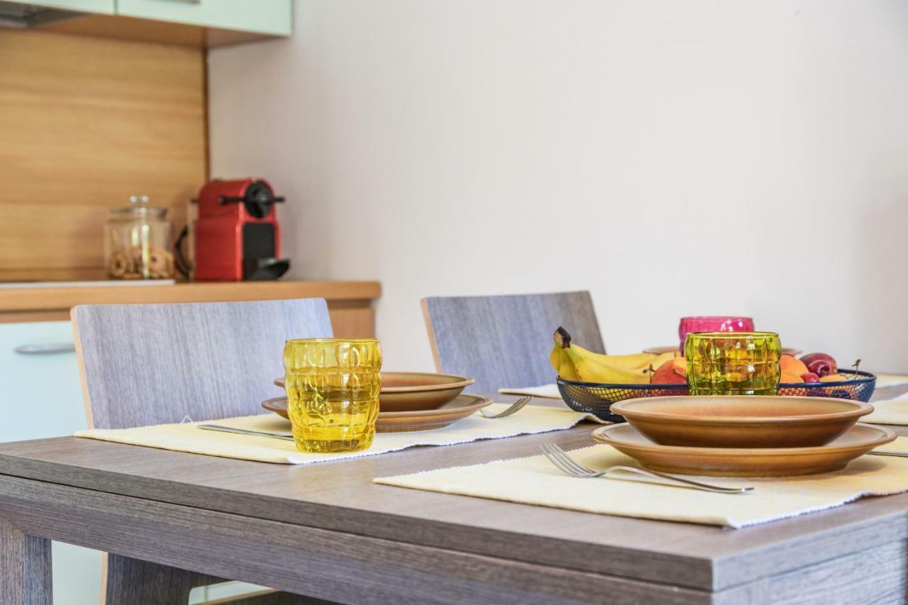 Residence Nuove Terme Сирмионе Экстерьер фото