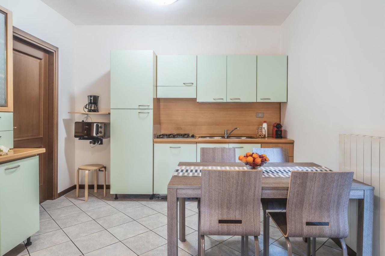 Residence Nuove Terme Сирмионе Экстерьер фото